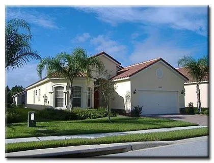 64 - Great 4 Bed Villa With South Facing Pool And Spa